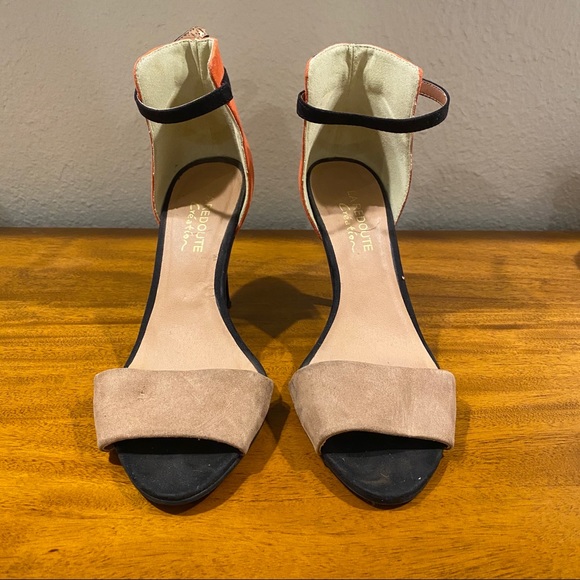 Burnt Orange/Black Strappy heels - Picture 2 of 3